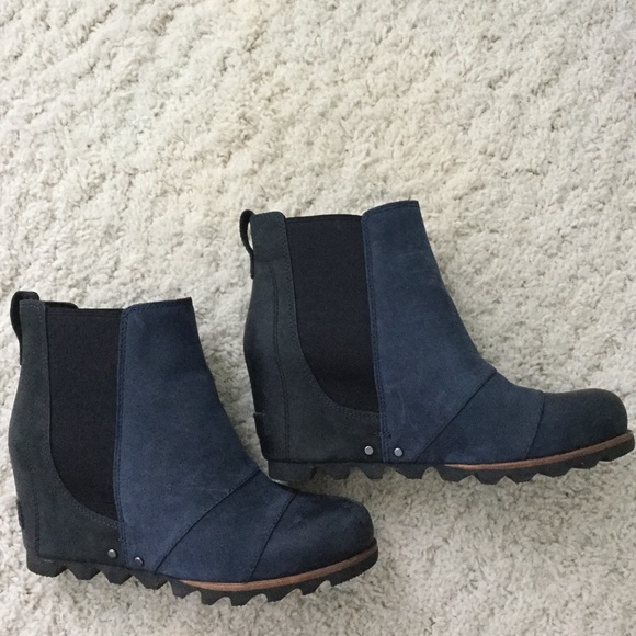 Sorel Shoes - SOREL Joan of Arctic Leather Wedge Bootie